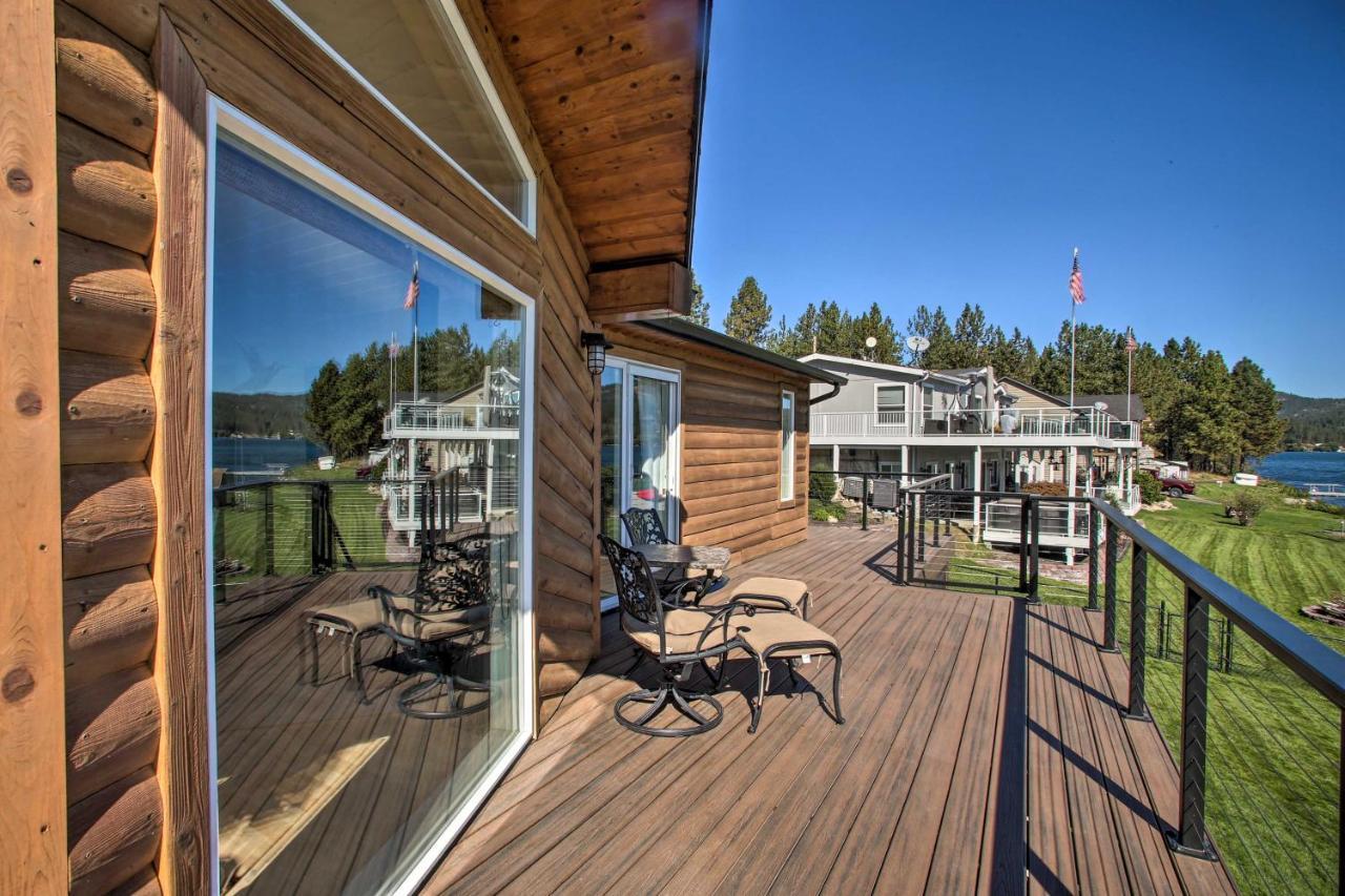 Nine Mile Falls Lakefront Retreat With Kayaks, Paddle Boards And Deck!ヴィラ エクステリア 写真